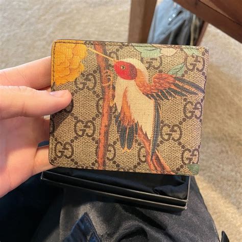 gucci hummingbird wallet